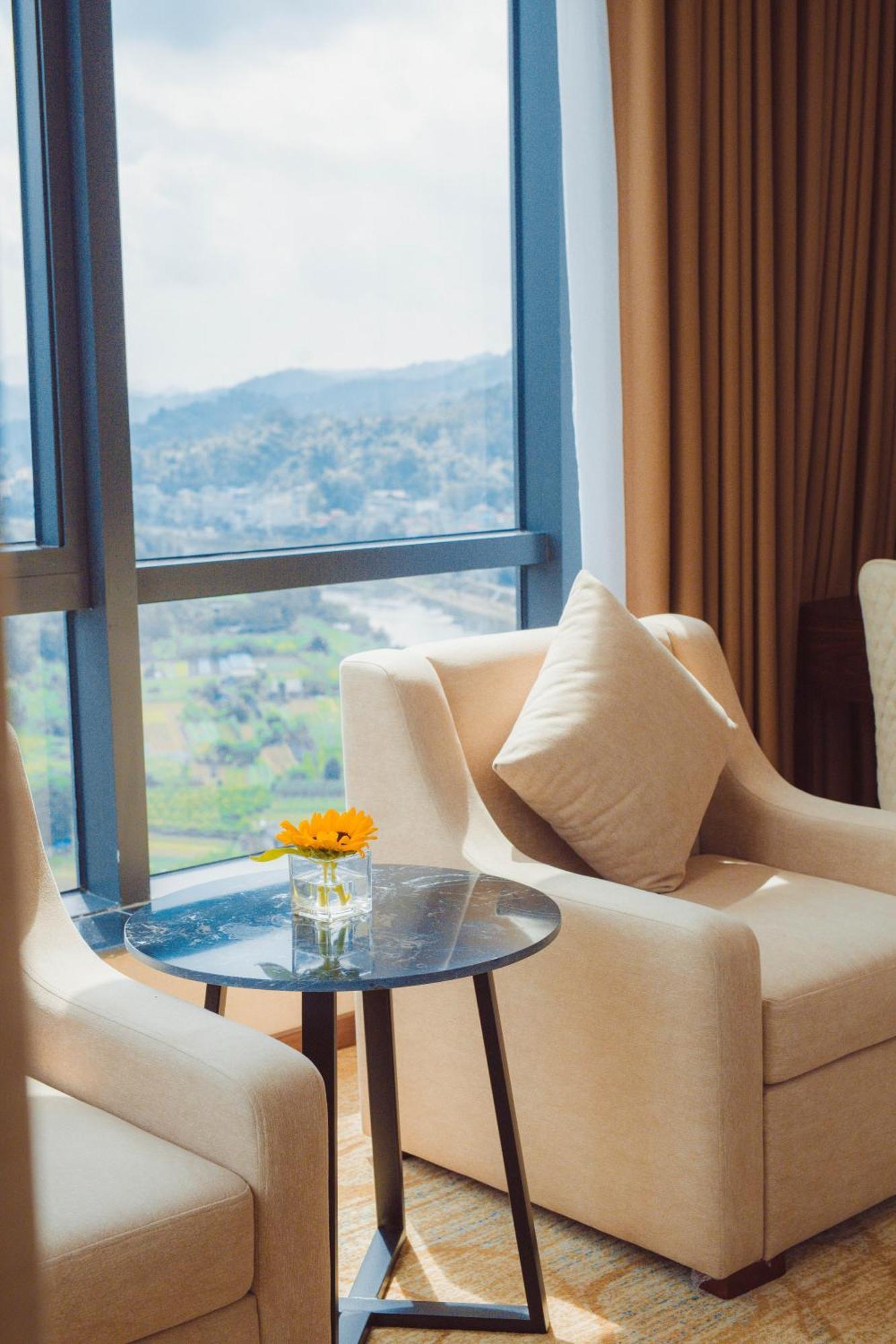 Muong Thanh Luxury Cao Bang Exterior photo